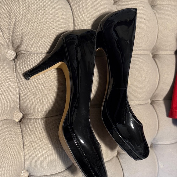Vince Camuto Black Patent Leather Heels - Picture 2 of 6